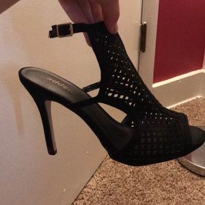 madden girl black heels